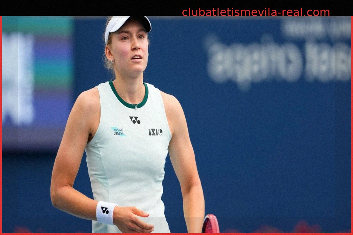 Rybakina se recupera de un doble quiebre en contra para superar a Samsonova en Toronto